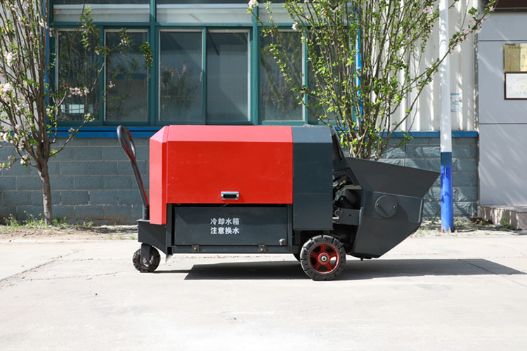 【用車知識(shí)】夏季施工高峰期泵車的保養(yǎng)和使用